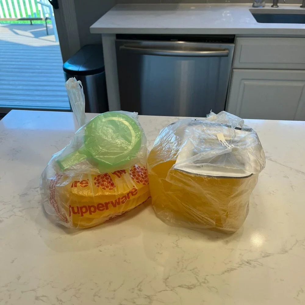 Never Used Tupperware Forget Me Not and Flat Out Lot - Picture 2 of 16